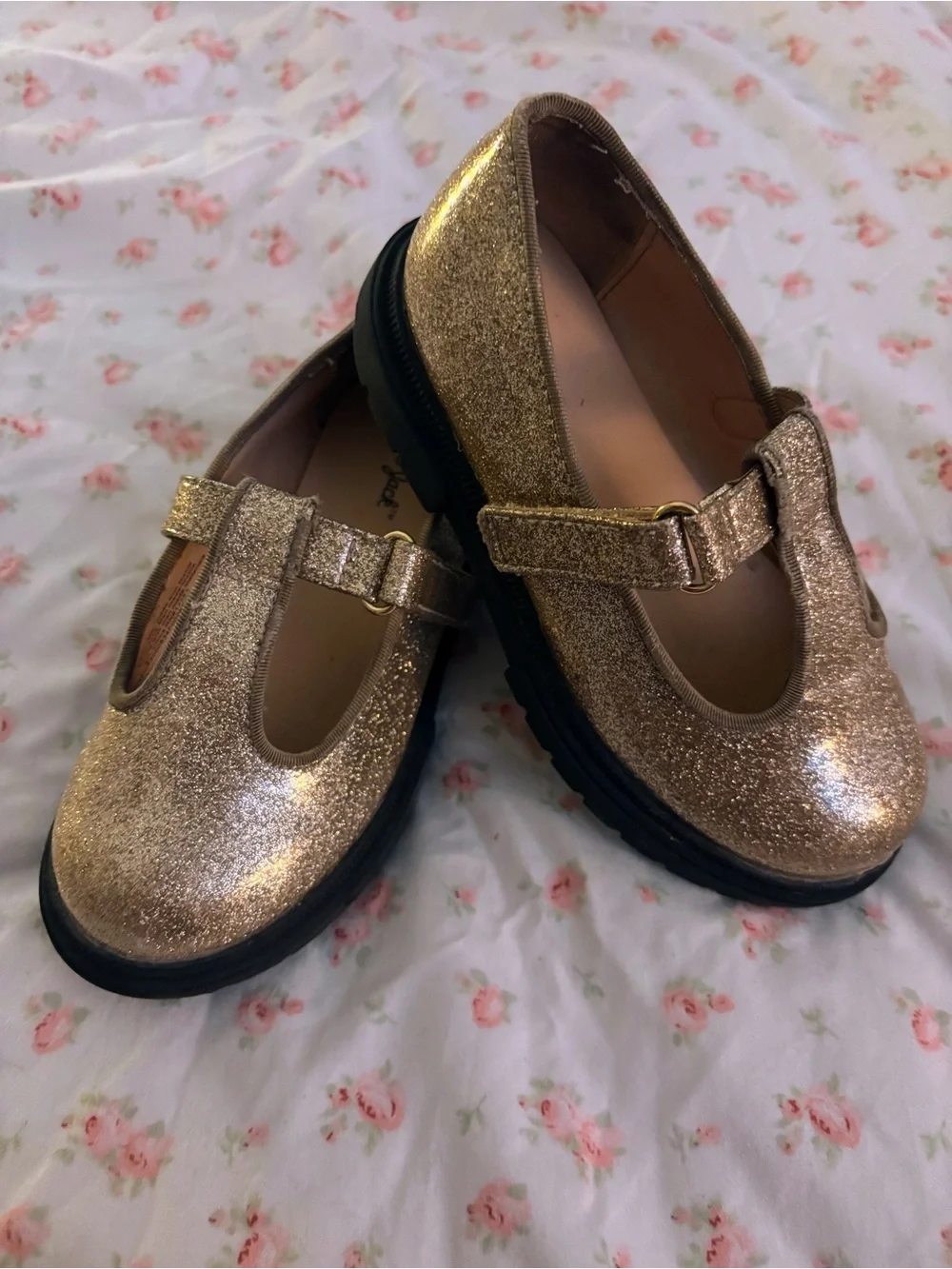 Cat & Jack Girls' Glitter Gold T-Strap Dress Shoes
